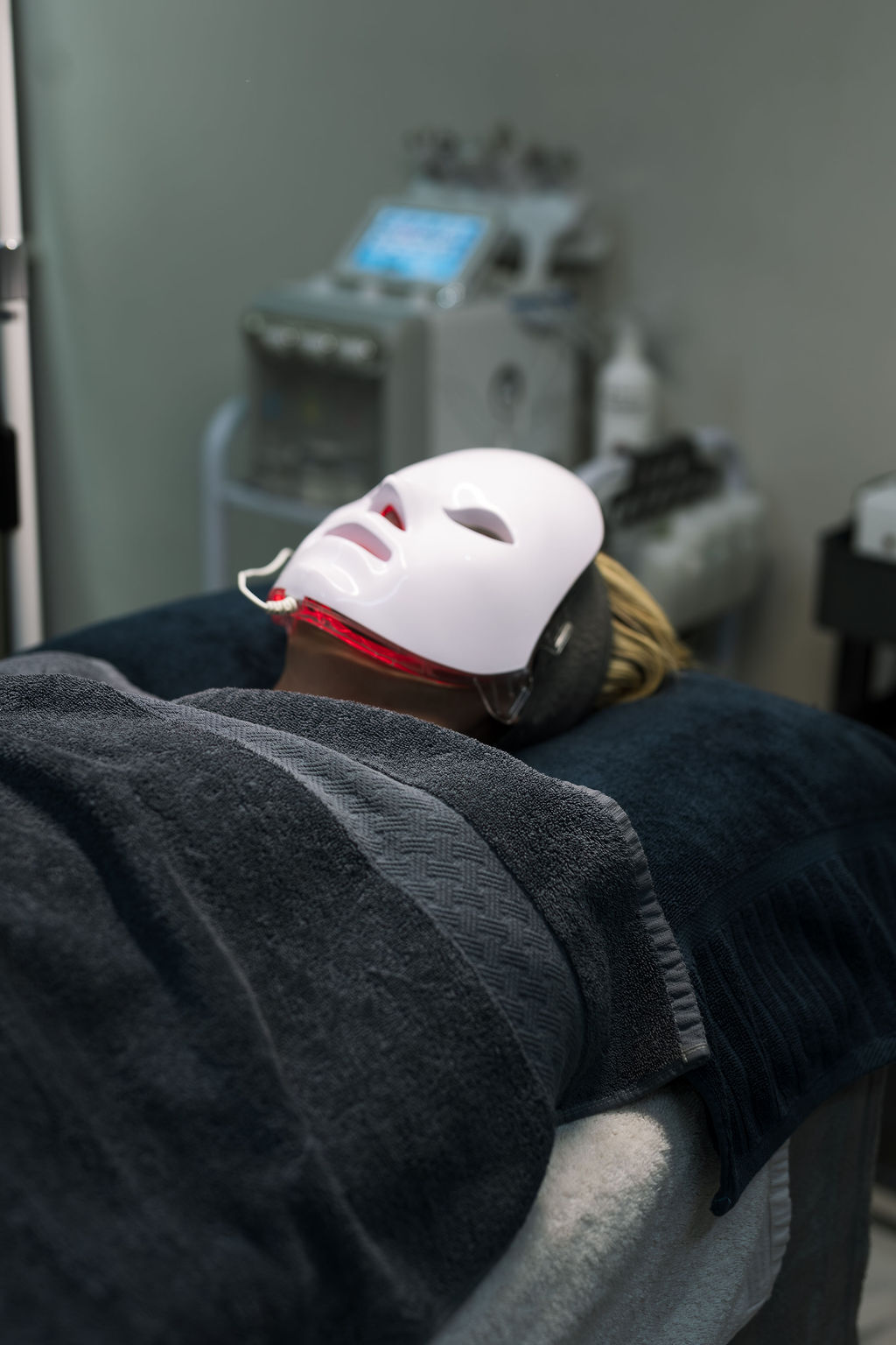 Advanced facial treatment in progress